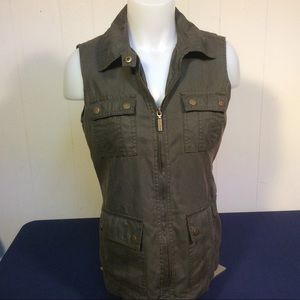 Olive Green Cargo Utility Vest Zip up by Liz Claiborne Women’s size small